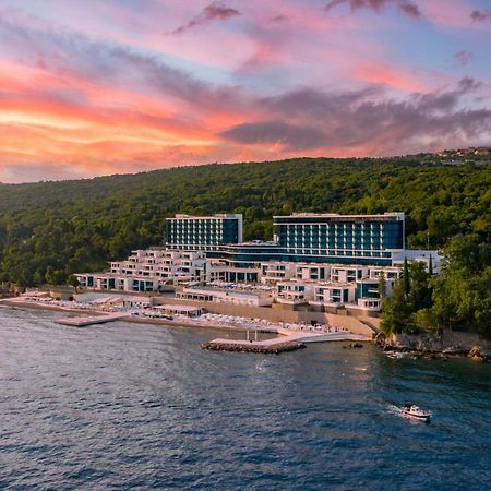 Hilton Rijeka Costabella Beach Resort And Spa Eksteriør bilde