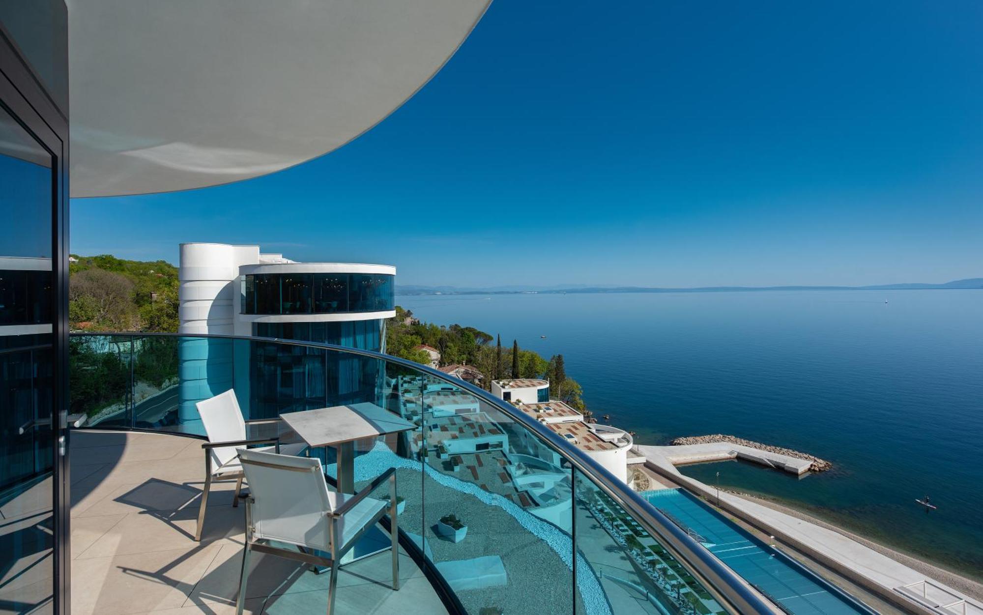Hilton Rijeka Costabella Beach Resort And Spa Rom bilde